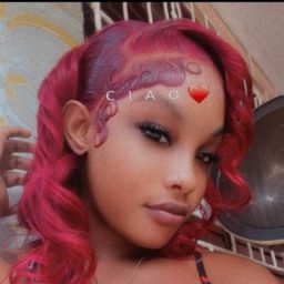 Julie_25