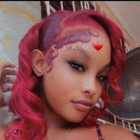 Julie_25
