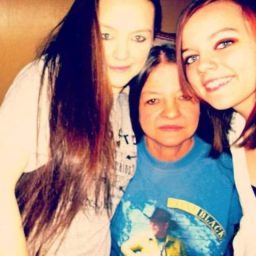 Hurleygirl44_